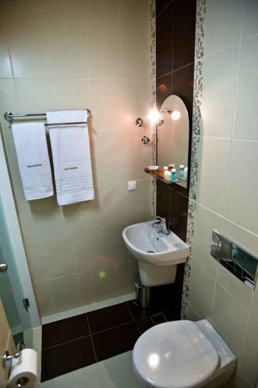 RG Status Hotel - Chambres