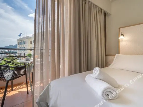 Phoenix Hotel — 2
