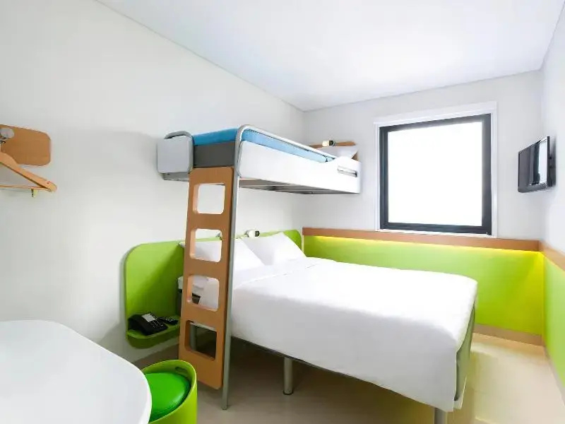 Mercure Jakarta Grogol - Chambres