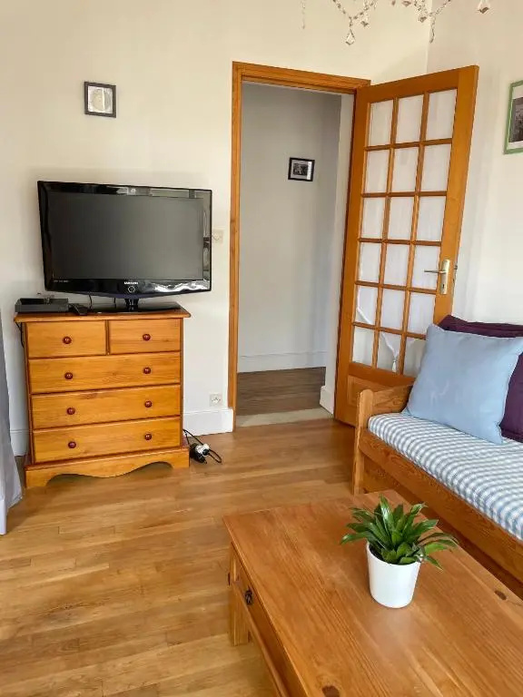 50m de la plage, Apt. dans la Villa Française