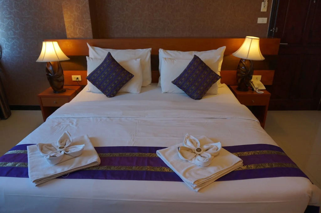 Sirimathani Hotel — 4