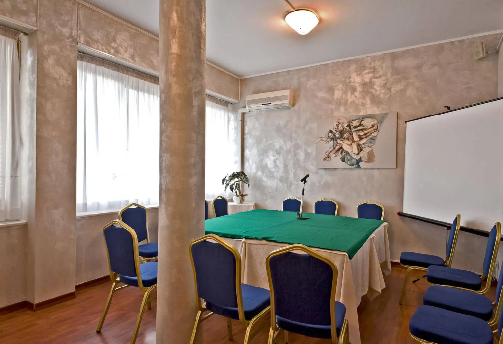 Hotel photo 25
