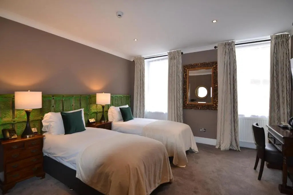 Angel & Royal Hotel - Chambres
