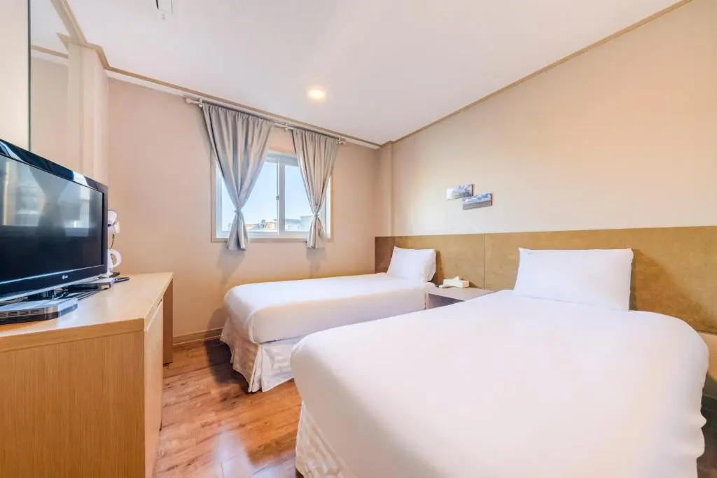 Standard Double room (twin beds)