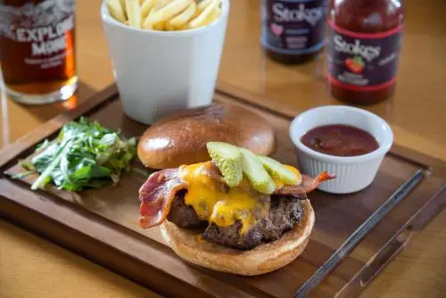 Food & Beverage