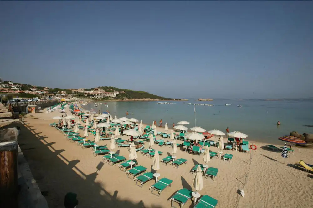 Beach & Waterfront
