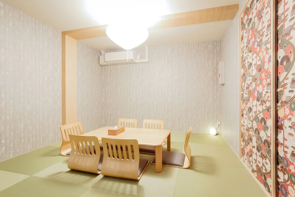 Hotel photo 12