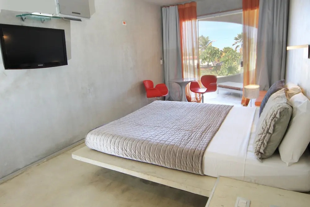 Cocoon Hotel & Lounge - фото 5