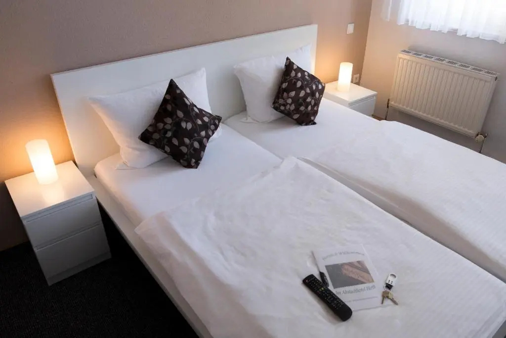 Standard Double room (full double bed)