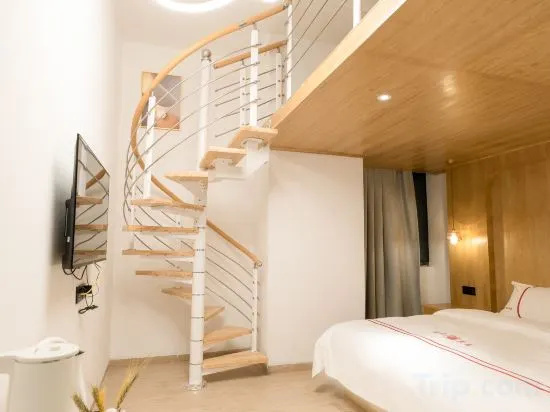 Bozhou Homestay (Haikou Friendship Sunshine City Branch) in Haikou