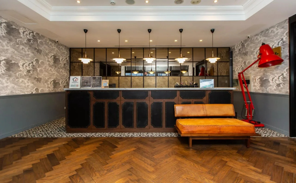 Fn Hotel