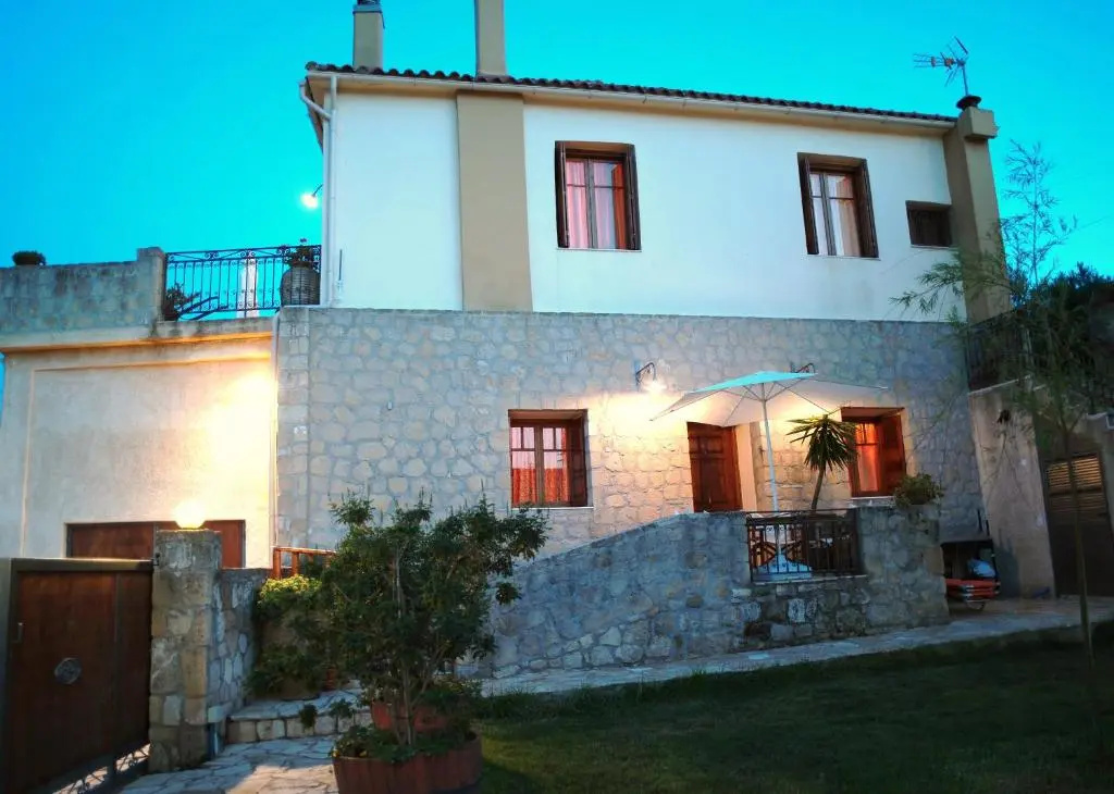Standard Villa