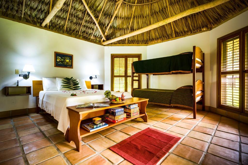 Tanager Rainforest Lodge by null