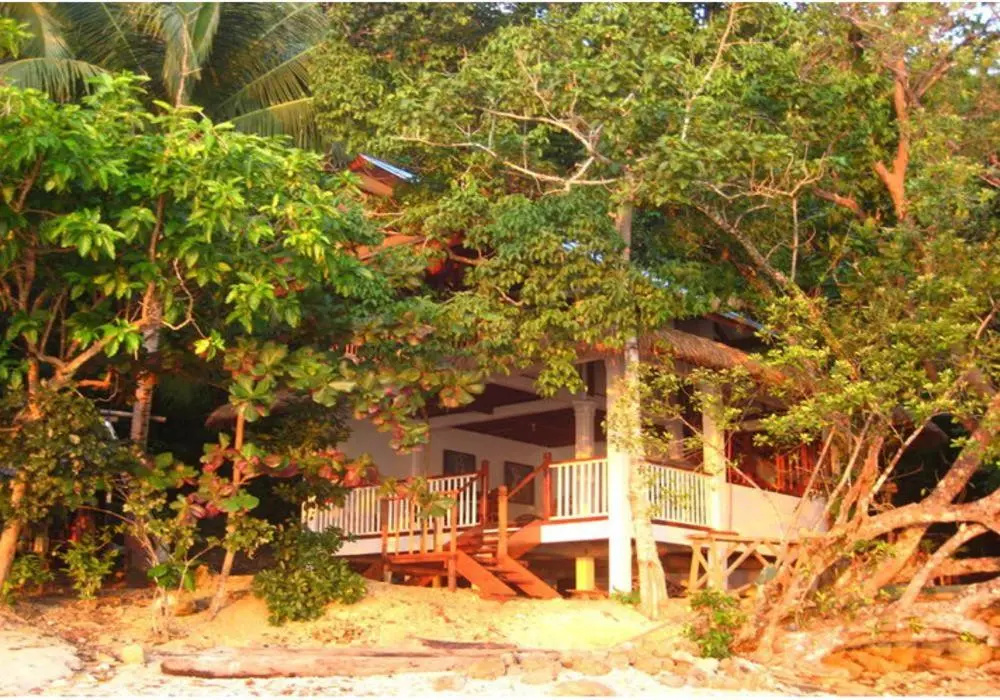 Alam Indah Busuanga Beach Villas - Chambres