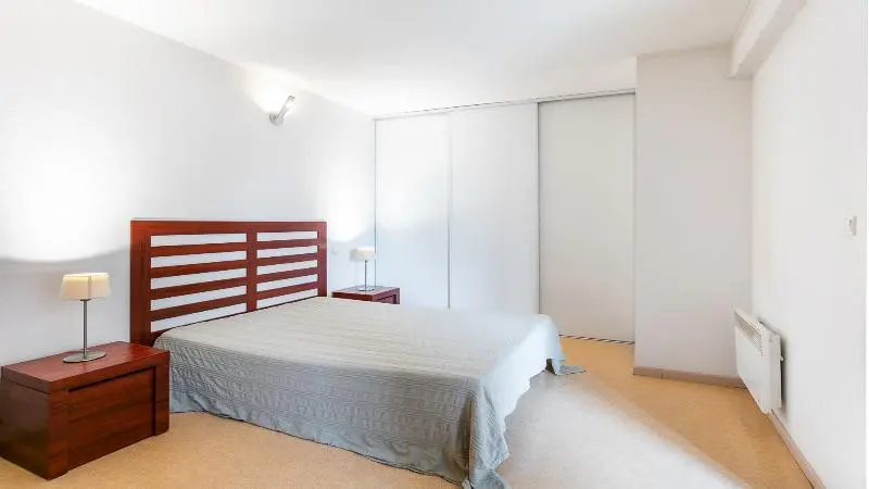 2 Bedrooms Apartment with pool view