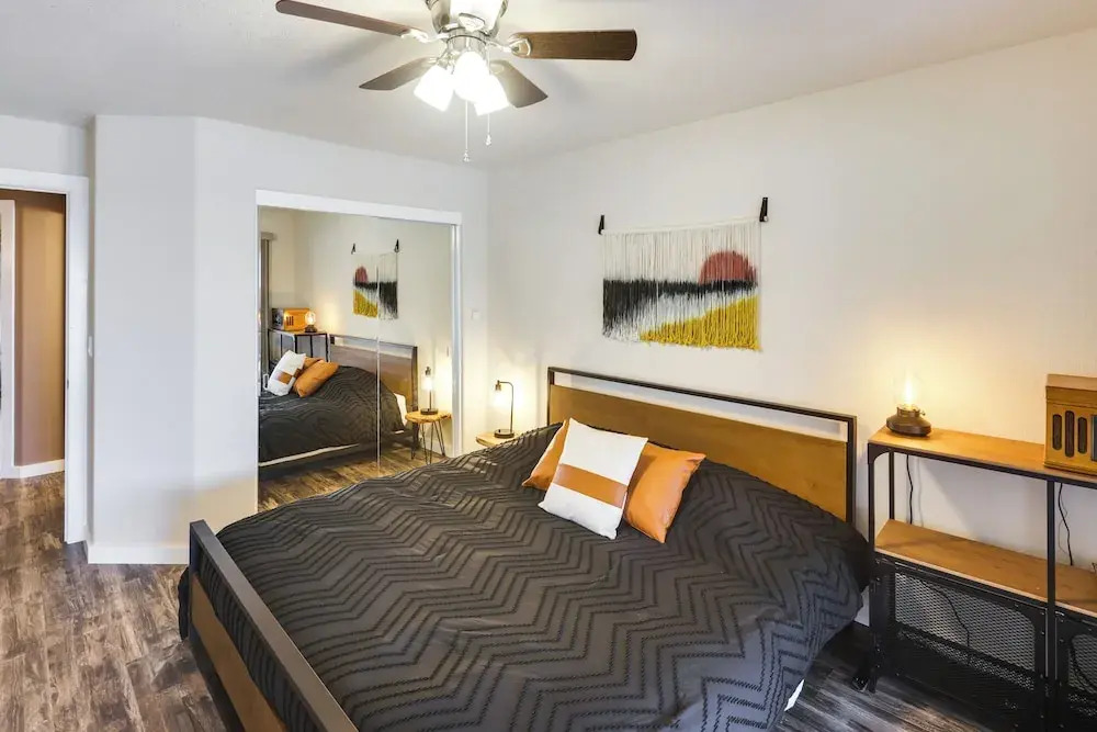 Bullhead City Oasis w/ Fire Pit + Mtn View! — фото