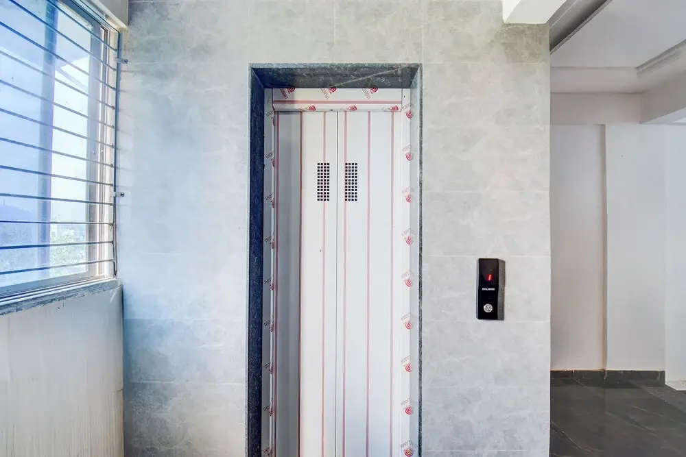 Fabhotel Royal Imperio