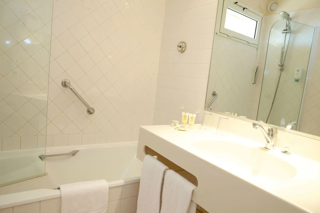 Hôtel Valdys Thalasso & Spa - les Pins - Général
