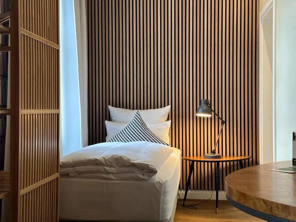 Hotel Zur Alten Brücke - Chambres