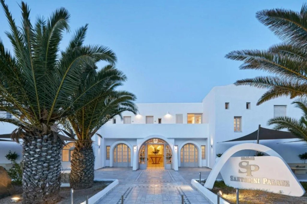 Santorini Palace