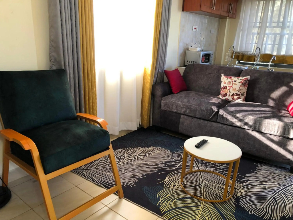 Tom Mboya Estate - Fast WI-FI, Netflix and Parking 1Br Apartment in Kisumu Town