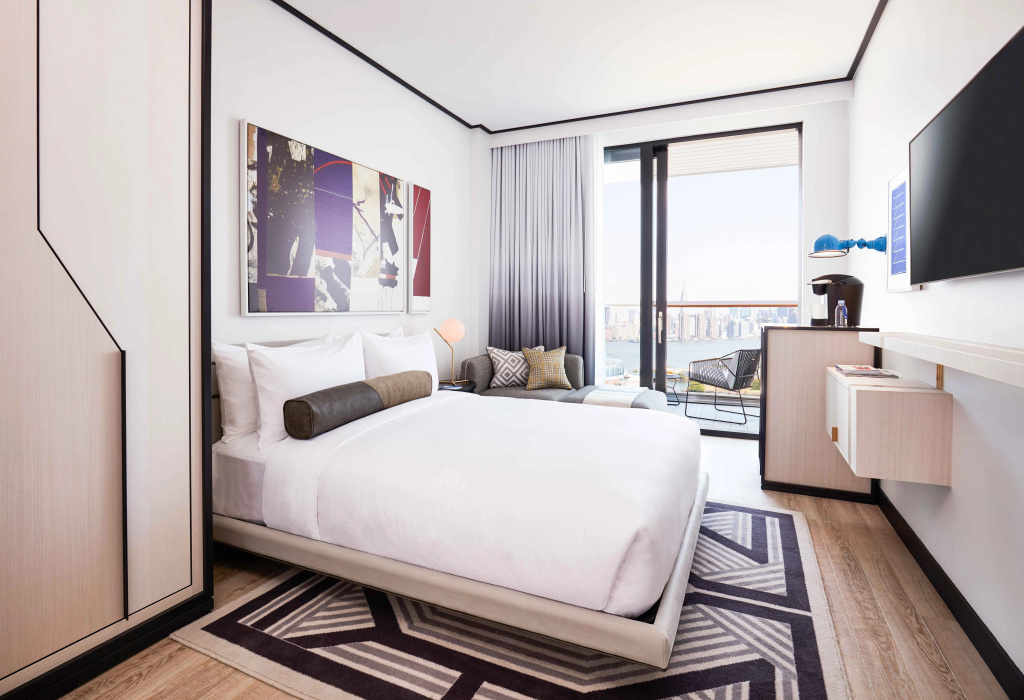 Accessible Double room with balcony (full double bed)