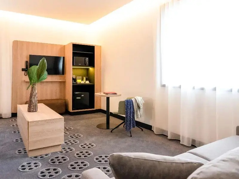 Standard Suite