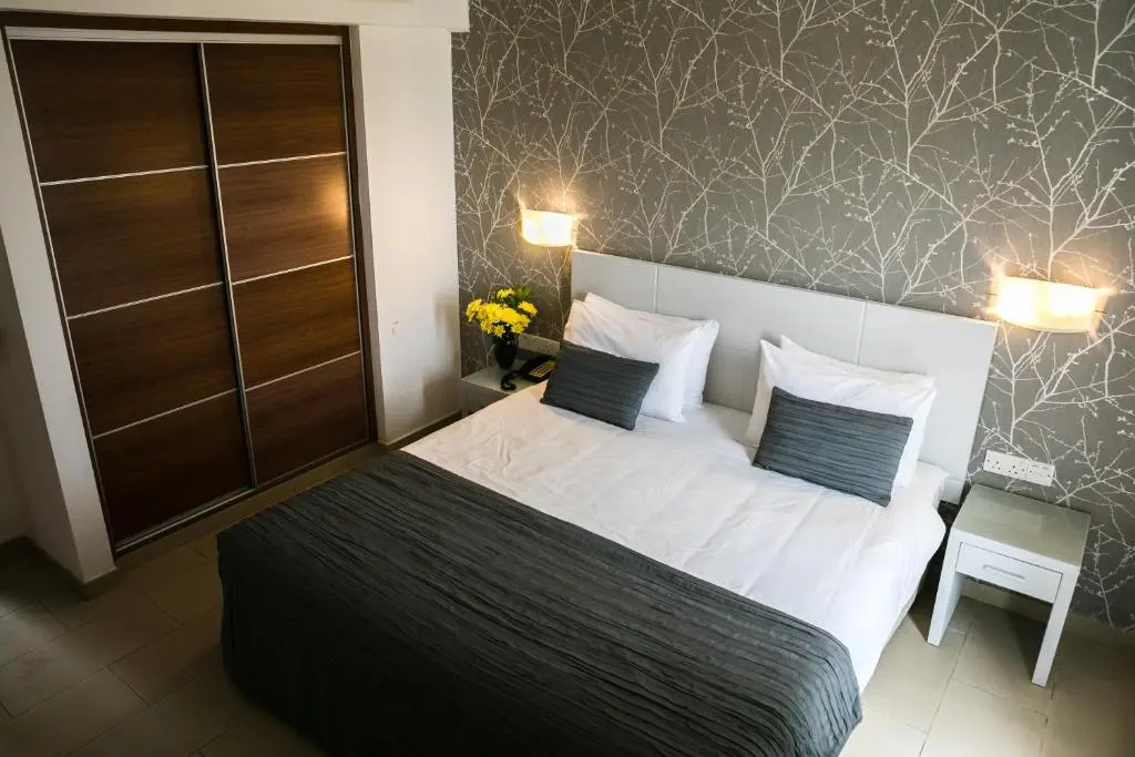 Theo Sunset Bay Hotel - Chambres