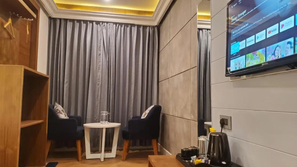 Hotel photo 11