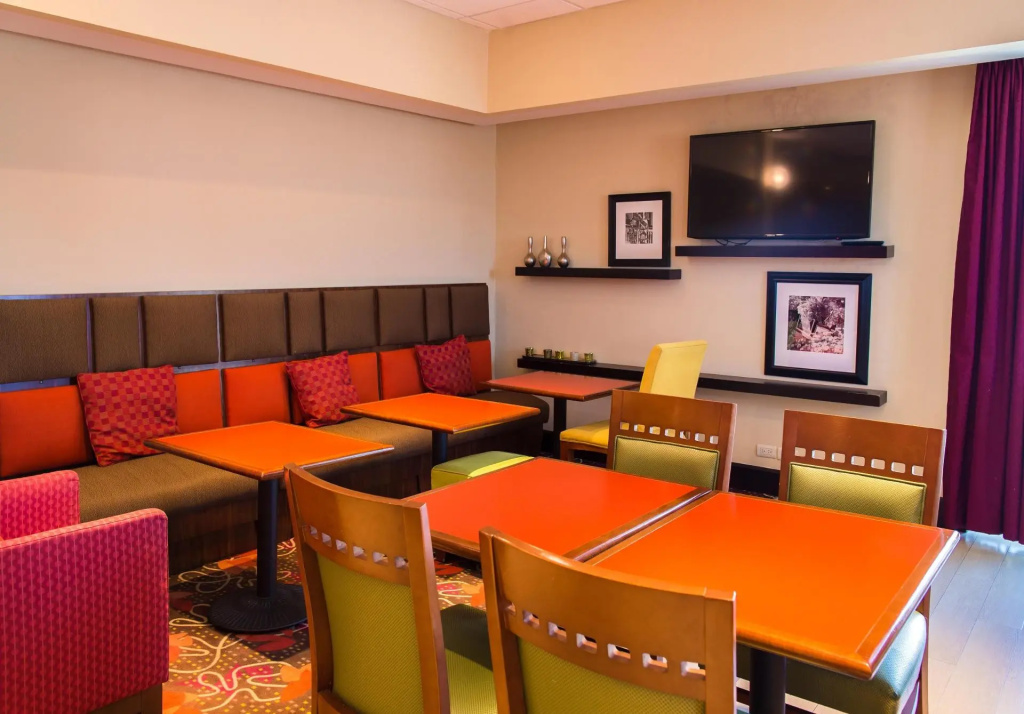 Hampton Inn by Hilton Torreon-Airport Galerias - Général