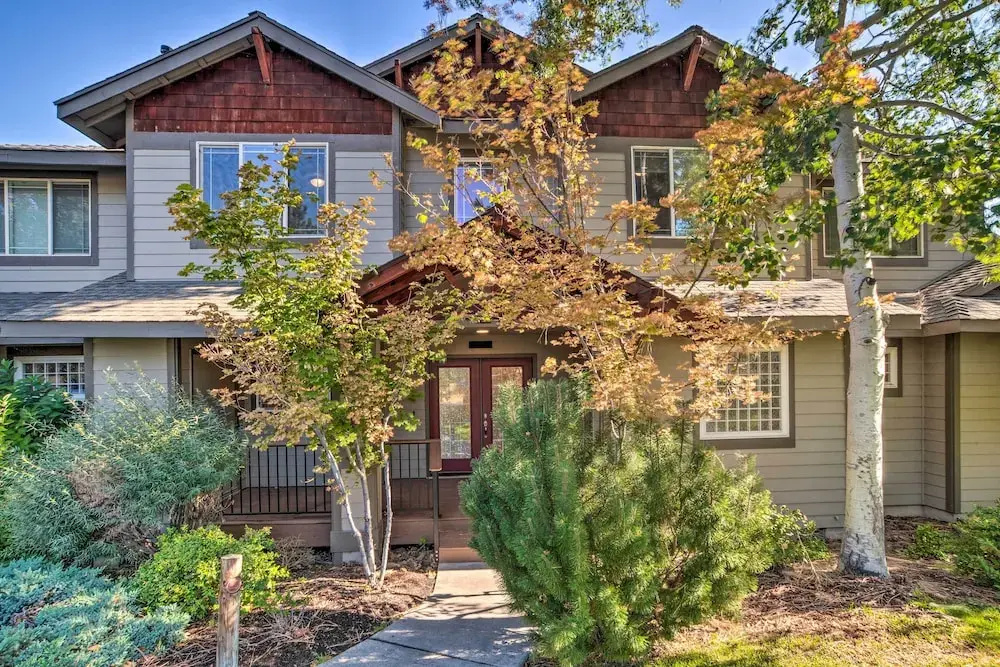 Bright Klamath Falls Townhome w/ Resort Perks - фото 9