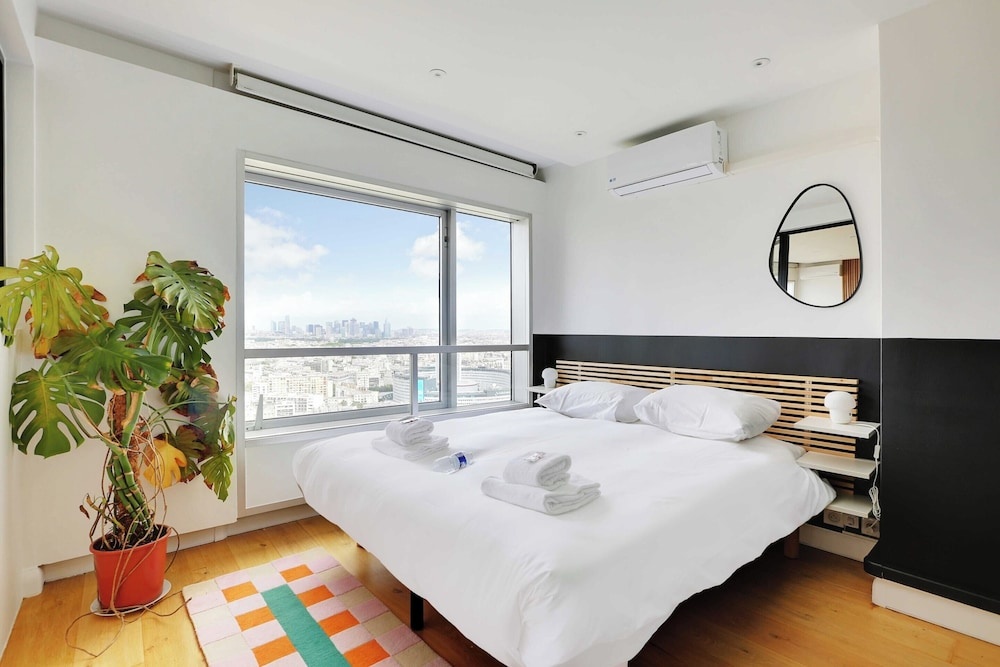 Voir la photo 2 — Exceptional View of Paris With A/C - 2bd/4p