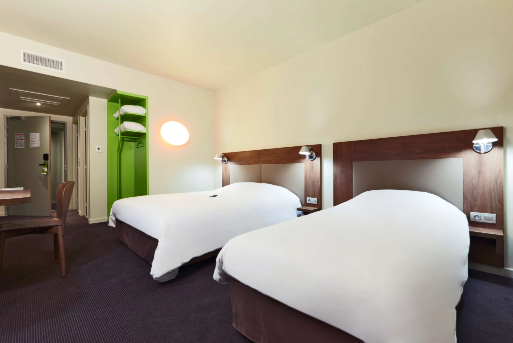 Standard Double room (twin beds)