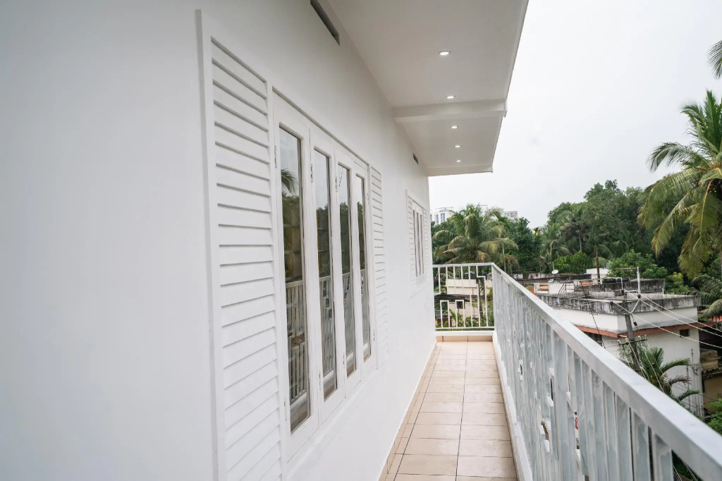 OYO Flagship 47752 Artistic Stay Edappally