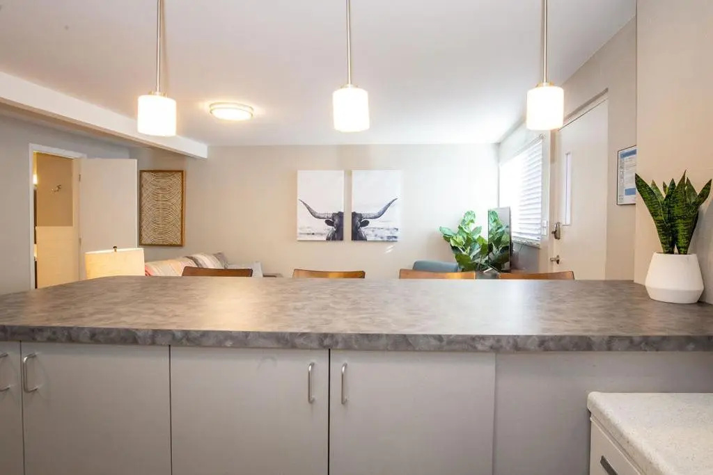 Hip & Urban Condo Near the Heart of Old Town