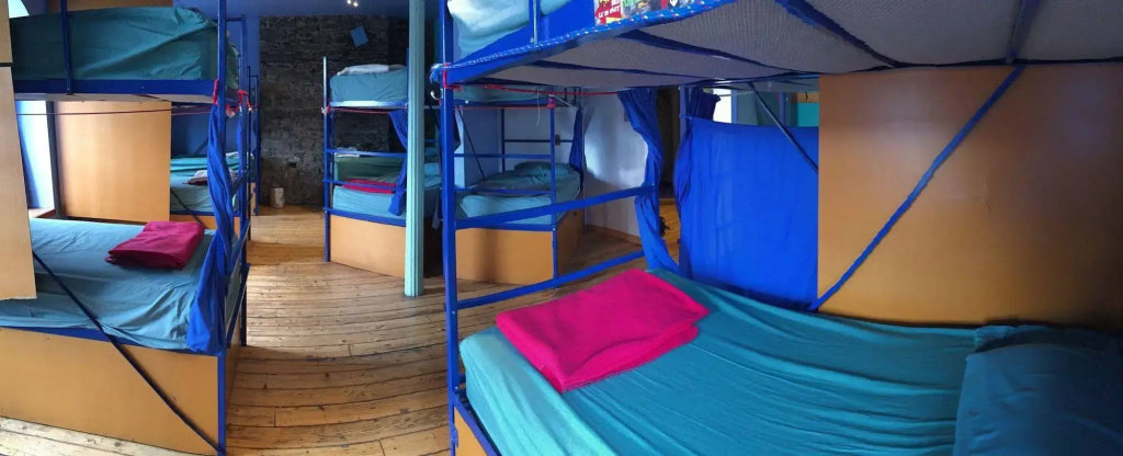 Auberge Alternative du Vieux-Montréal - Hostel