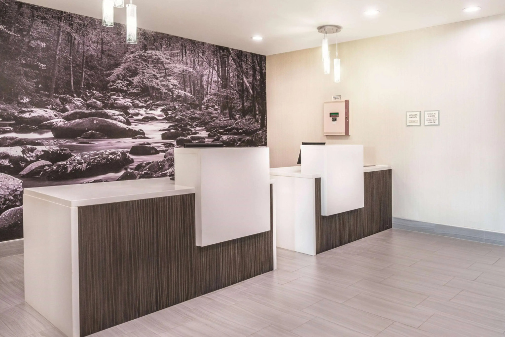 La Quinta Inn & Suites by Wyndham Loudon - Général