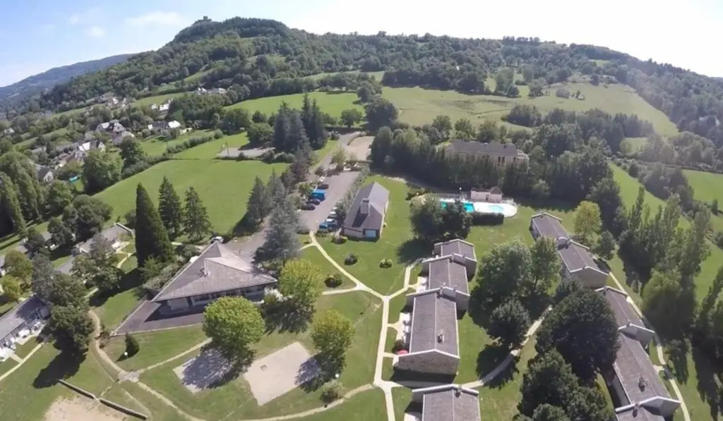 Aux Portes des Monts d'Aubrac - Chambres