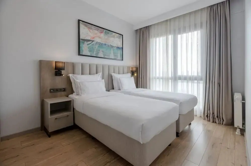 Superior Double Suite (twin beds)