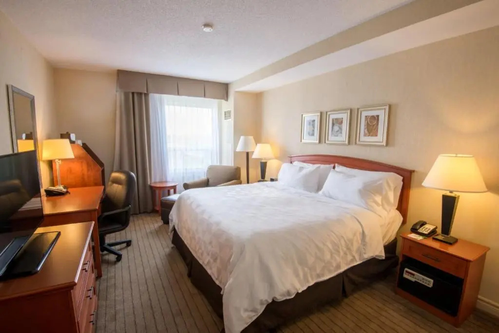 Holiday Inn Hotel & Suites Ottawa Kanata by IHG - Chambres