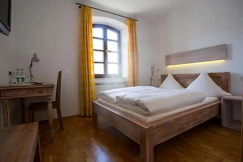 Landhotel Battenheimer Hof — 5