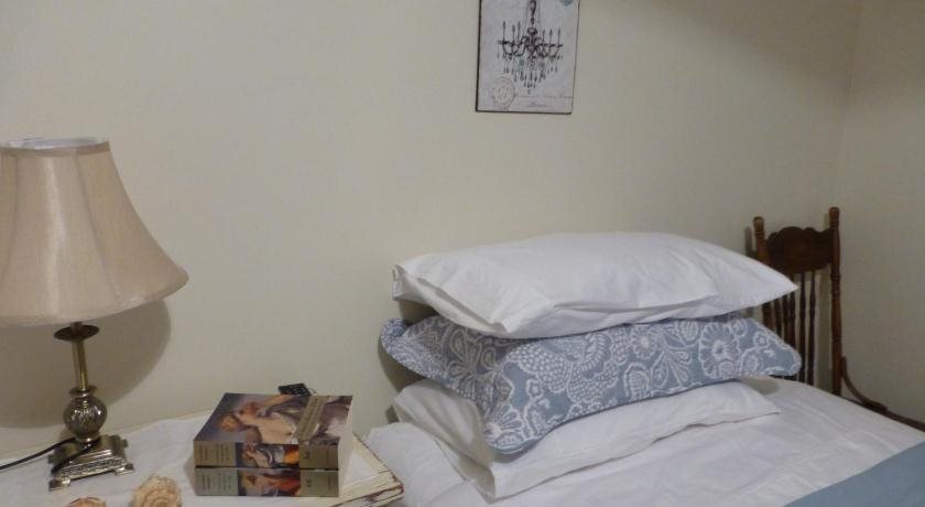 Lakeside Bed & Breakfast Perth by null