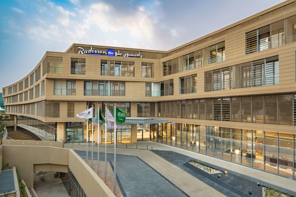 Radisson Blu Hotel & Residence, Riyadh Diplomatic Quarter Image 46