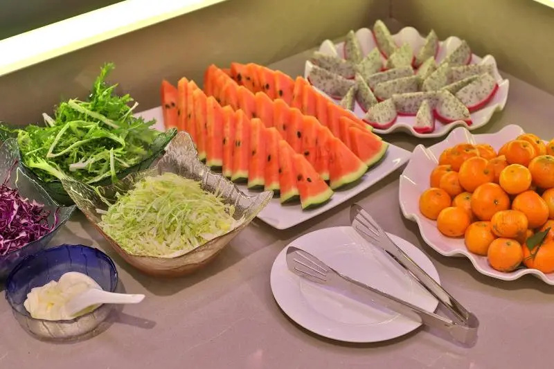 Food & Beverage