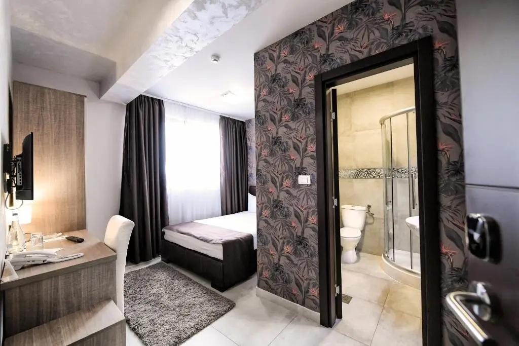 Economy Double room (full double bed)