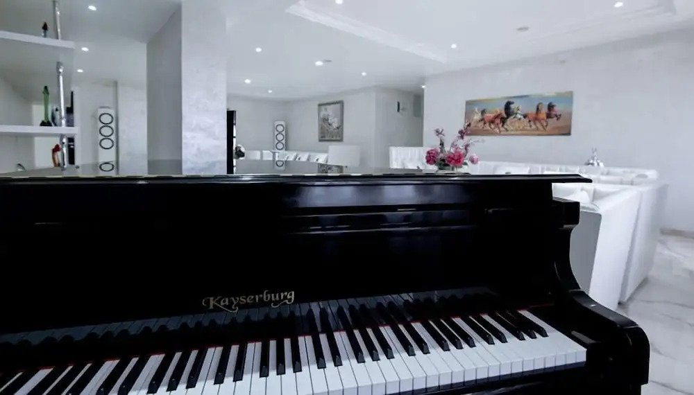 The Wells Carlton Hotel and Apartments - фото 39