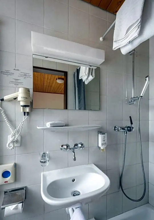 Hotel Bänklialp - Chambres