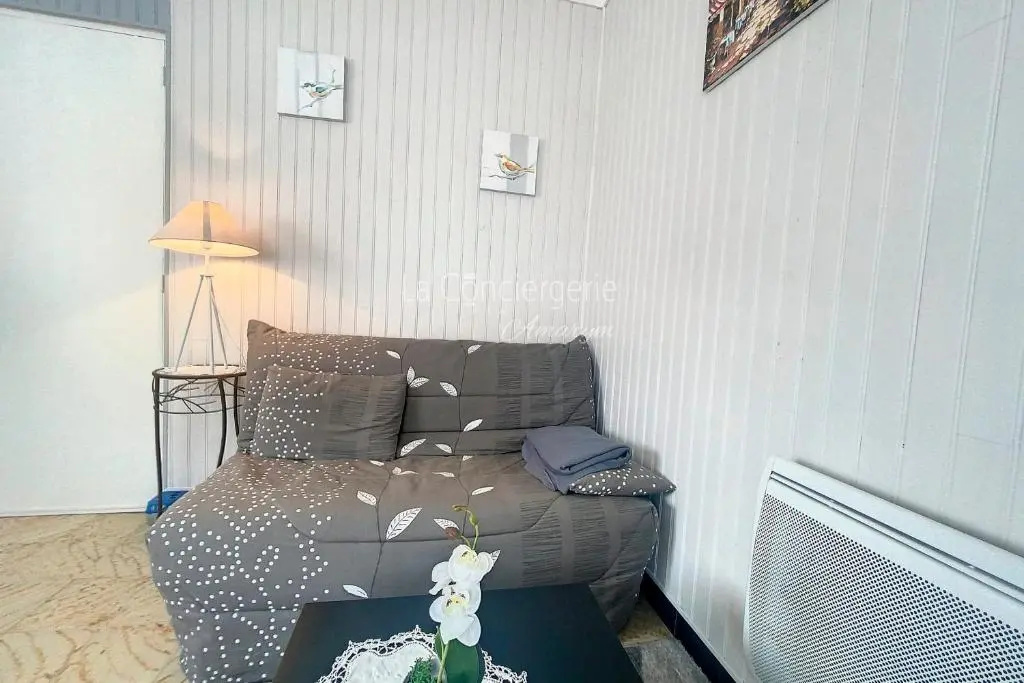 Voir la photo 2 — Résidence Marie Souvestre appt rez-de-chaussée avec extérieur