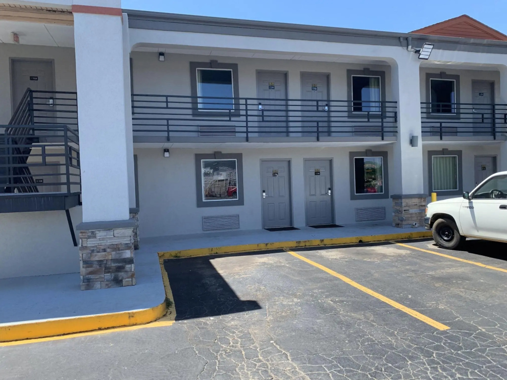 Executive Inn Locust Grove by Capital O