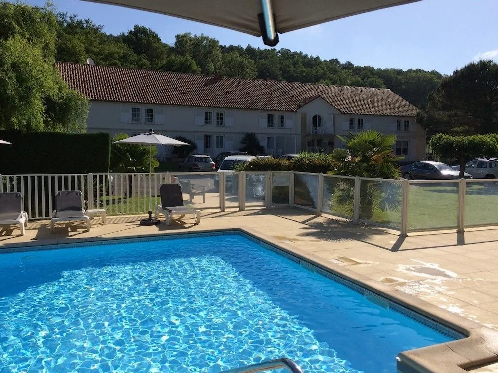 Hôtel Restaurant Relais des Champs - фото 16